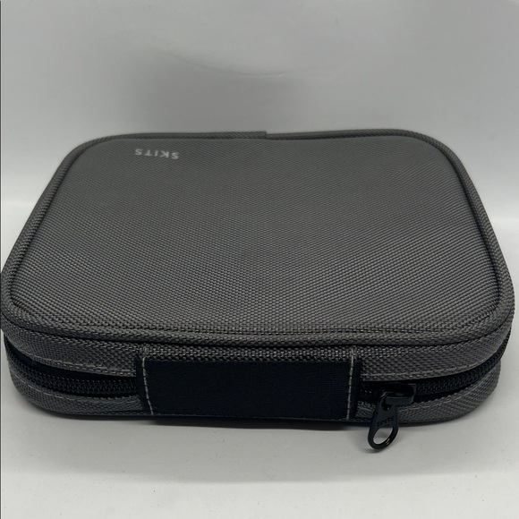 SKITS Charcoal Organizer Geek Tech Travel Case | Like New 🆕 - Picture 7 of 12